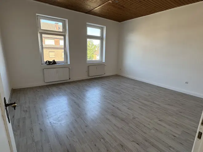 2 Zimmer Wohnung mit 73 m² in Oberhausen – Bild 1