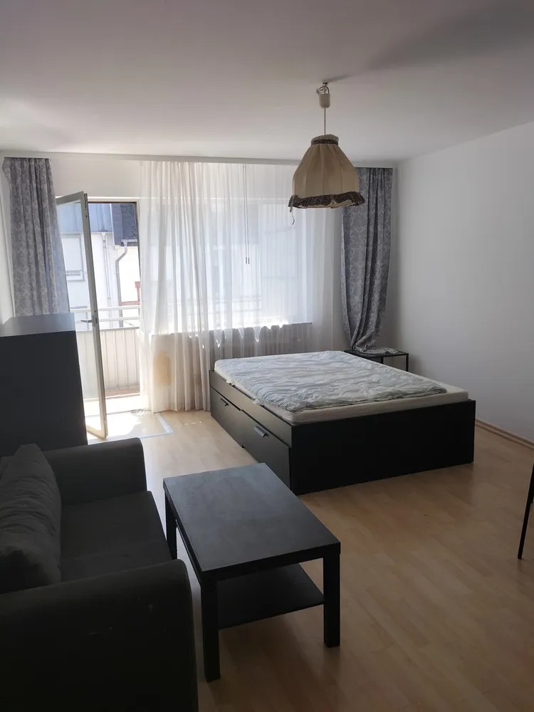 1 Zimmer Wohnung mit 34 m² in Frankfurt am Main – Bild 1