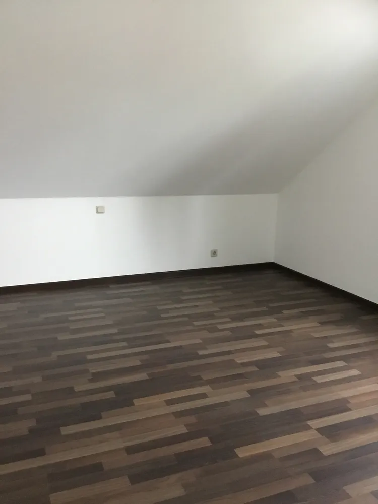 4 Zimmer Wohnung mit 85 m² in Saarbrücken – Bild 1