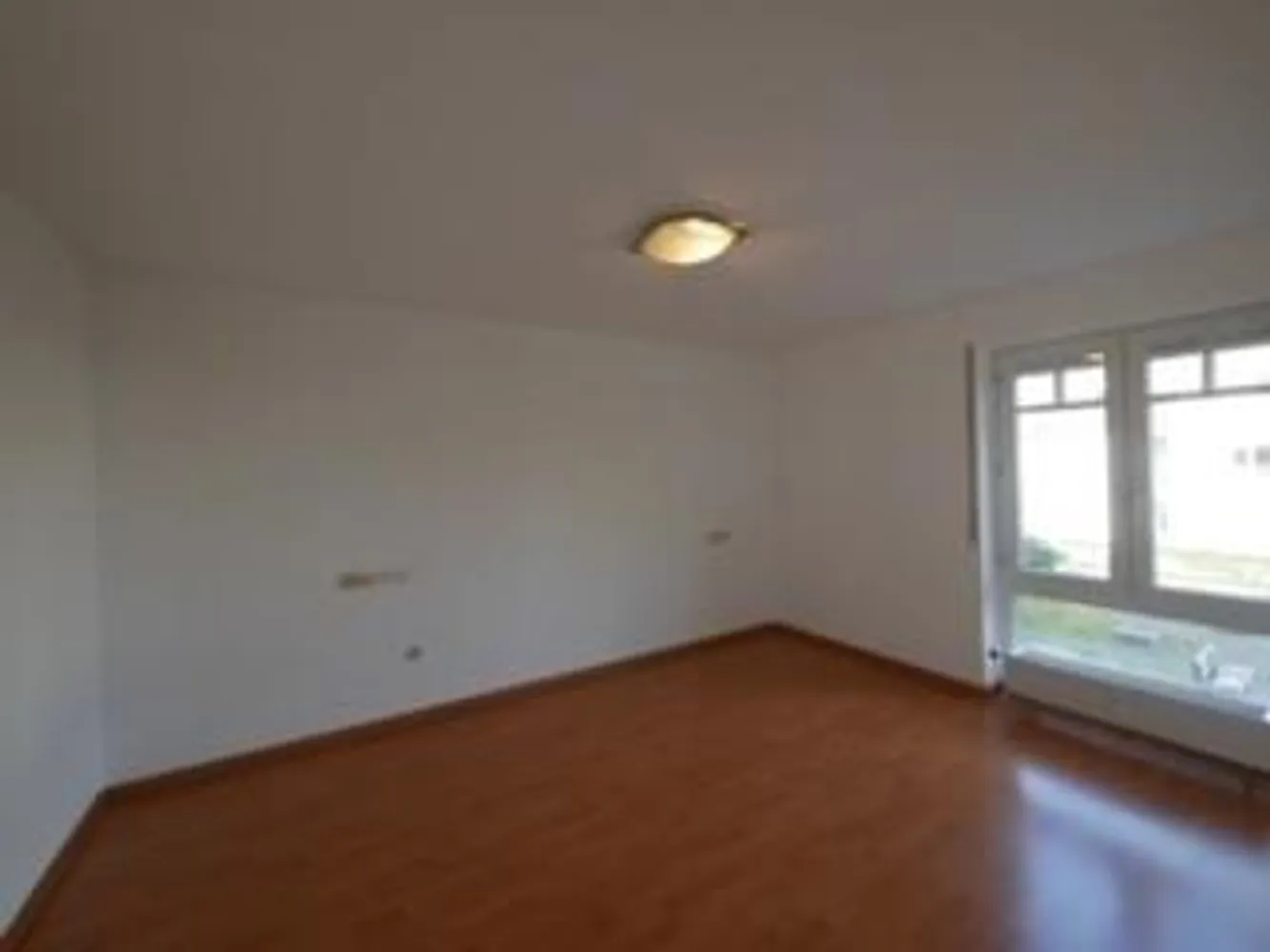 2 Zimmer Wohnung mit 44 m² in Esslingen am Neckar – Bild 3