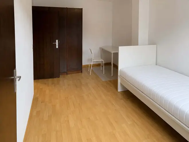 WG-Zimmer mit 15 m² in Frankfurt am Main – Bild 2