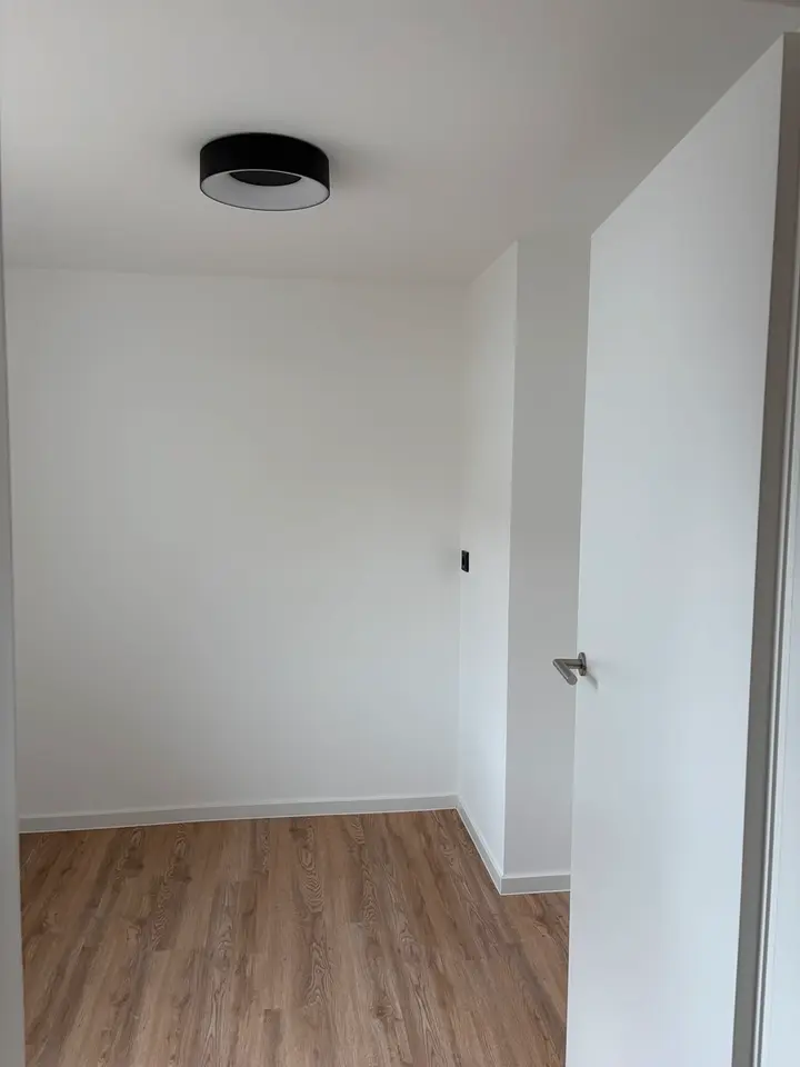 5 Zimmer Wohnung mit 130 m² in Würzburg – Bild 4