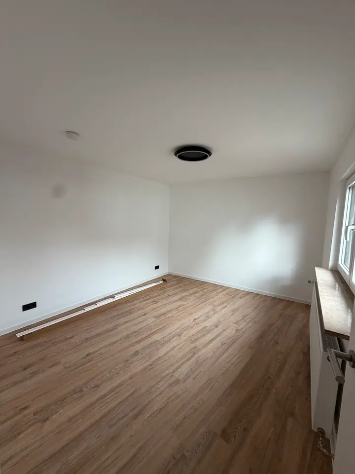 5 Zimmer Wohnung mit 130 m² in Würzburg – Bild 6