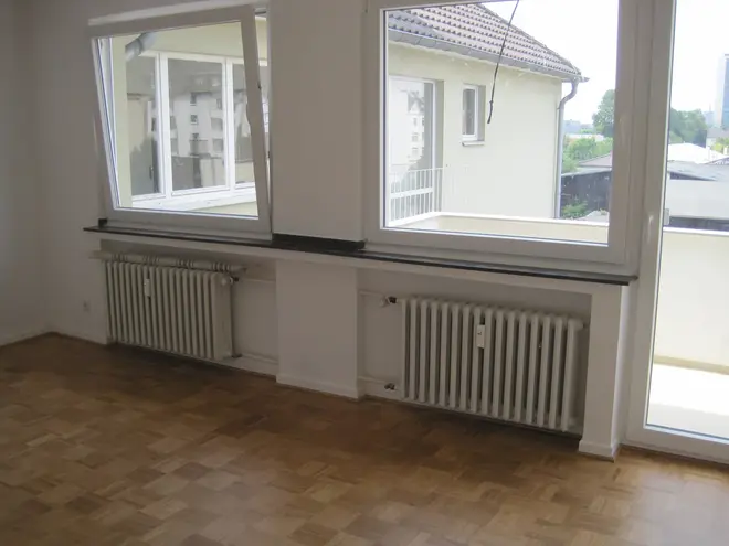 3 Zimmer Wohnung mit 92 m² in Düsseldorf – Bild 2