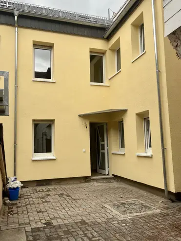 6 Zimmer Haus mit 170 m² in Wiesbaden – Bild 2