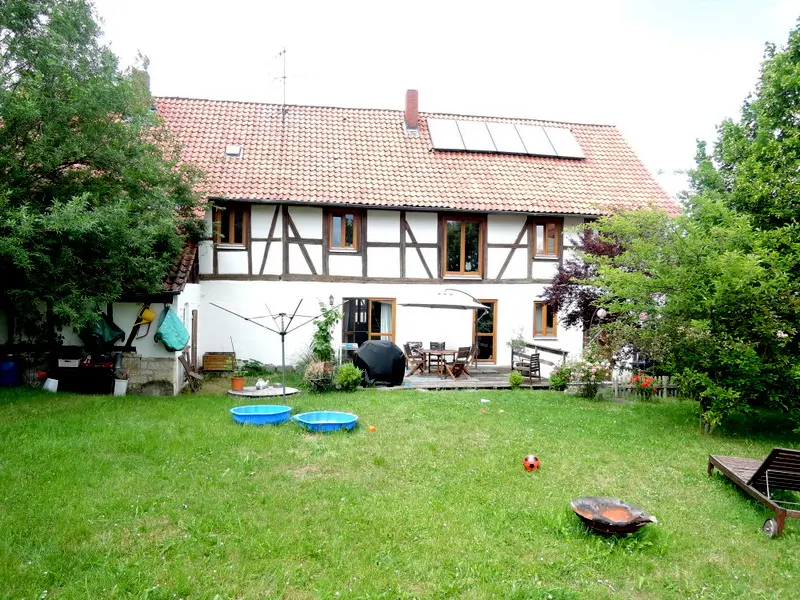 5 Zimmer Haus mit 150 m² in Einbeck – Bild 1