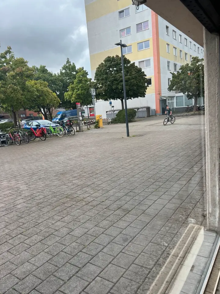 1 Zimmer Wohnung mit 78 m² in Neuss – Bild 6