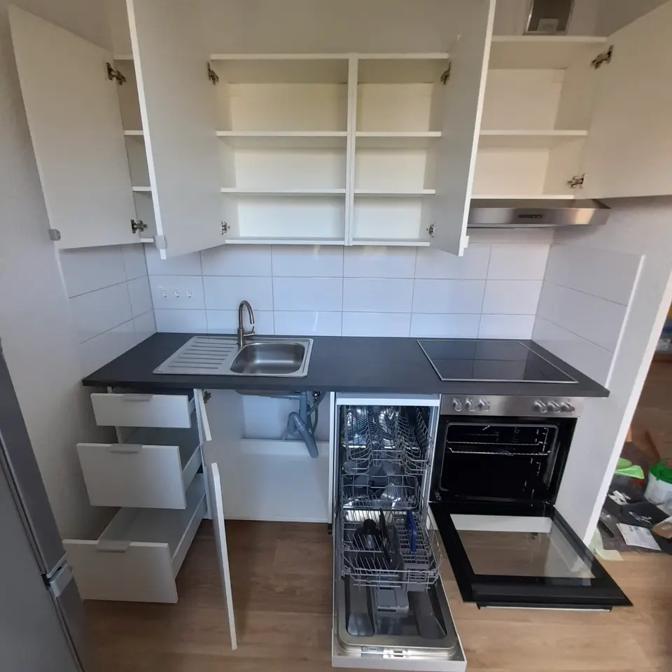 2 Zimmer Wohnung mit 34 m² in Halle (Saale) – Bild 4