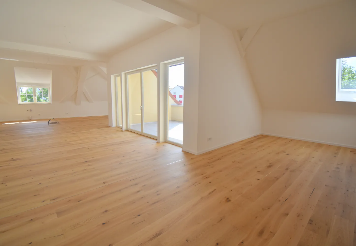 4 Zimmer Wohnung mit 154 m² in Hildesheim – Bild 1