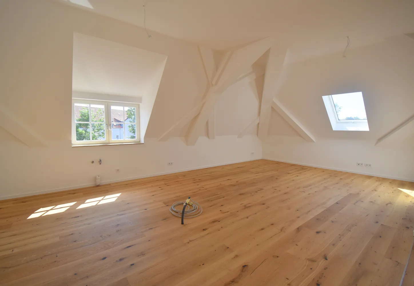 4 Zimmer Wohnung mit 154 m² in Hildesheim – Bild 3
