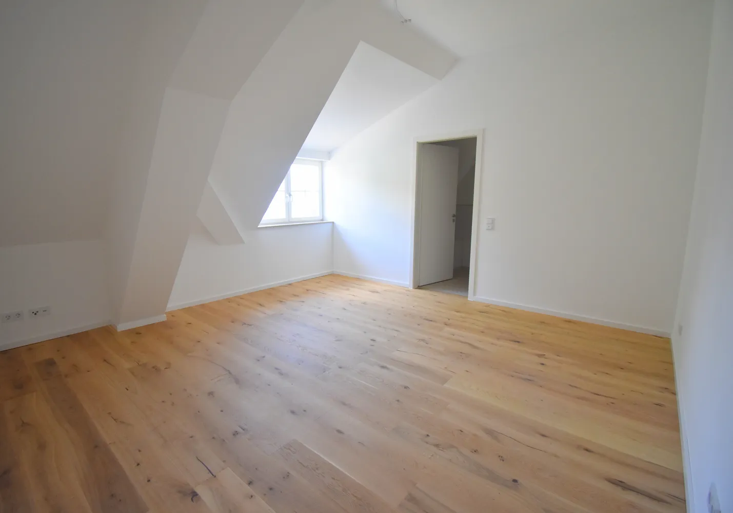 4 Zimmer Wohnung mit 154 m² in Hildesheim – Bild 7