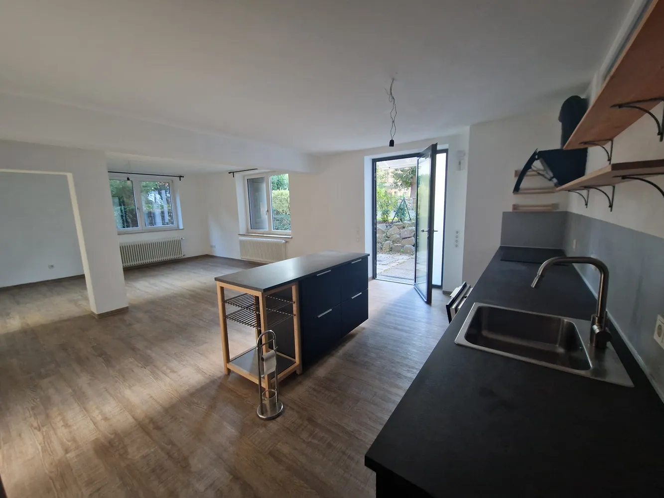 4 Zimmer Wohnung mit 110 m² in Augsburg – Bild 1