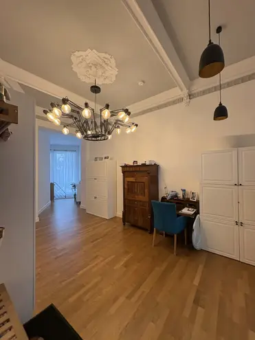 4 Zimmer Wohnung mit 130 m² in Bonn – Bild 1