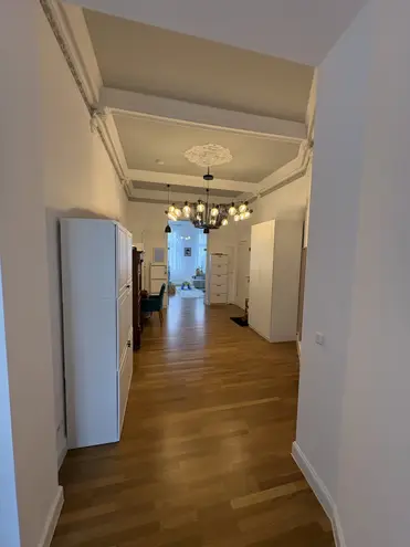 4 Zimmer Wohnung mit 130 m² in Bonn – Bild 2