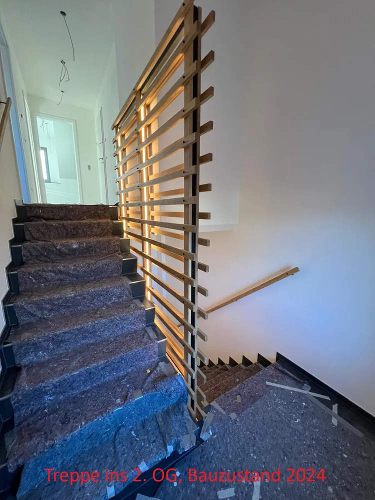 4 Zimmer Wohnung mit 98 m² in Köln – Bild 2