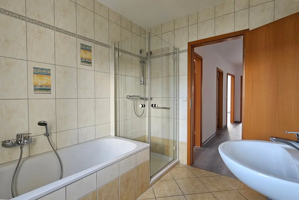 3 Zimmer Wohnung mit 75 m² in Halle (Saale) – Bild 10