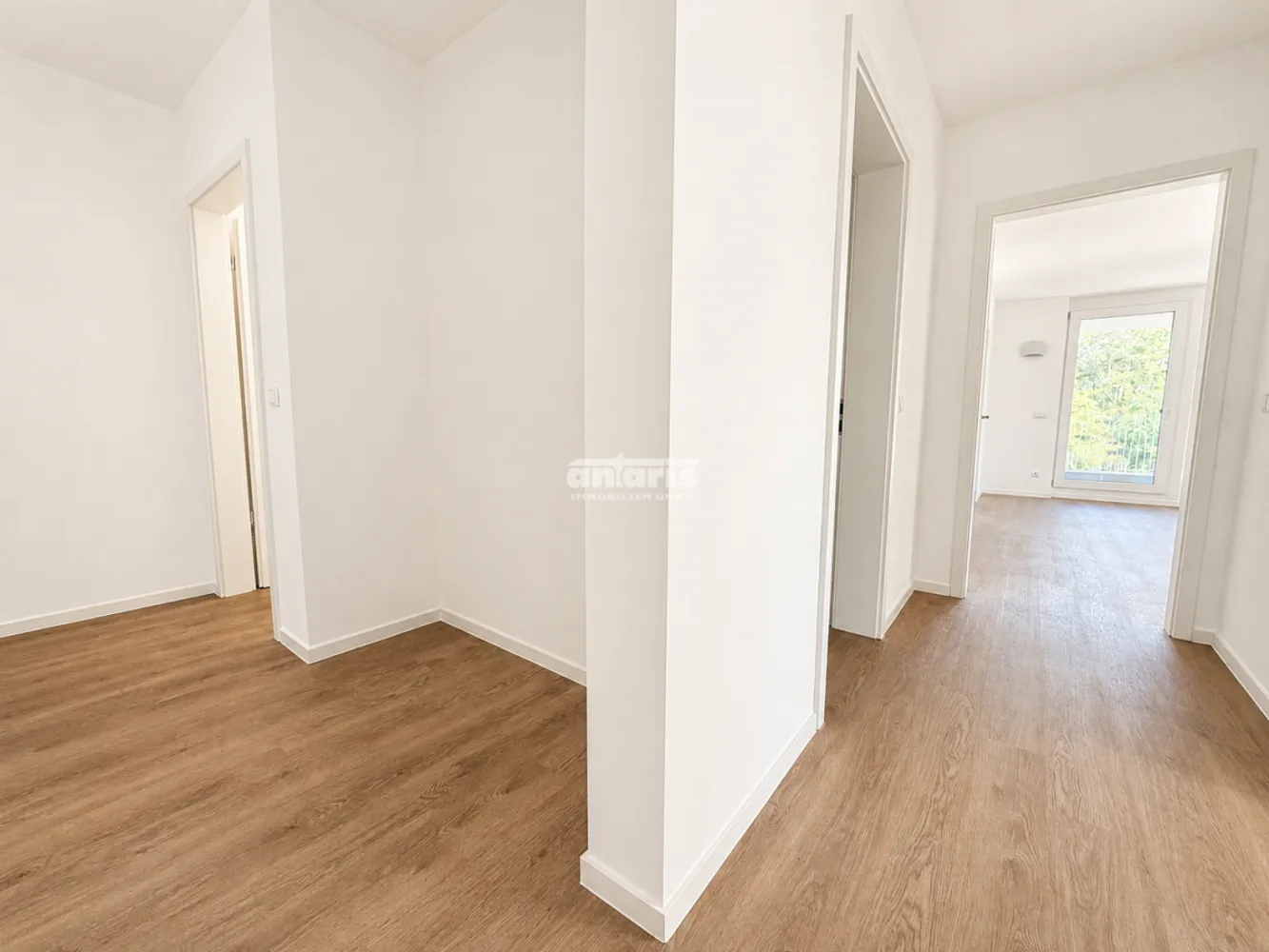3 Zimmer Wohnung mit 85 m² in Erfurt – Bild 2