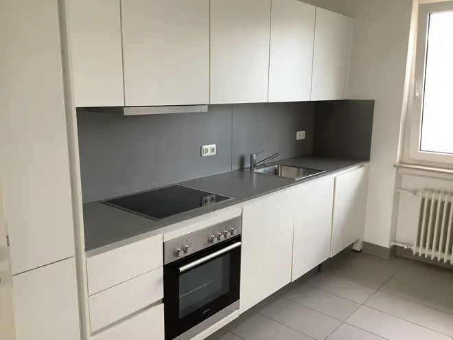 4 Zimmer Wohnung mit 104 m² in Frankfurt am Main – Bild 1