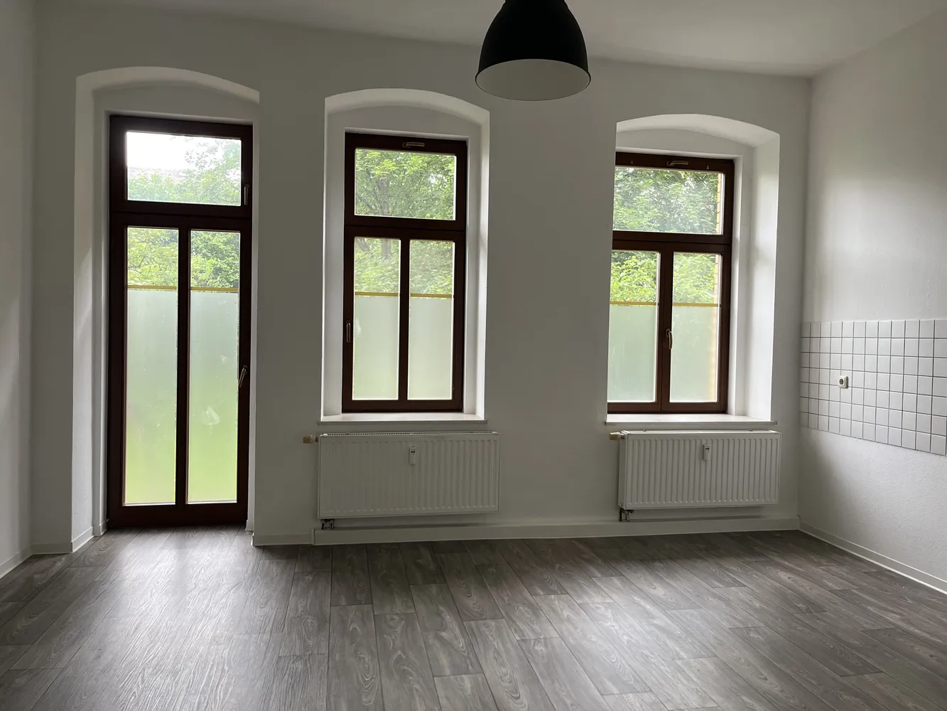 2 Zimmer Wohnung mit 80 m² in Plauen – Bild 1