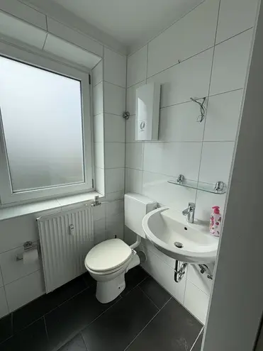 2 Zimmer Wohnung mit 35 m² in Duisburg – Bild 6