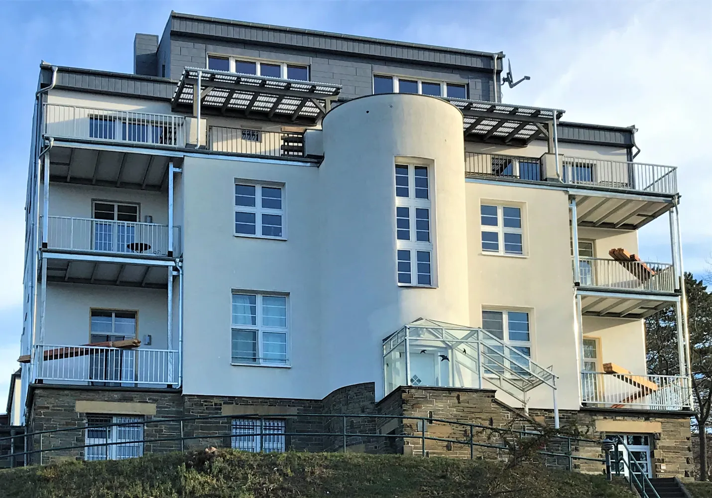 3 Zimmer Wohnung mit 103 m² in Plauen – Bild 1