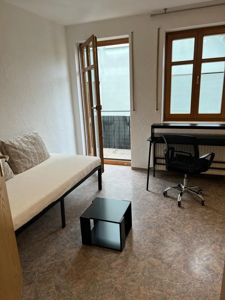 1 Zimmer Wohnung mit 28 m² in Erlangen – Bild 1