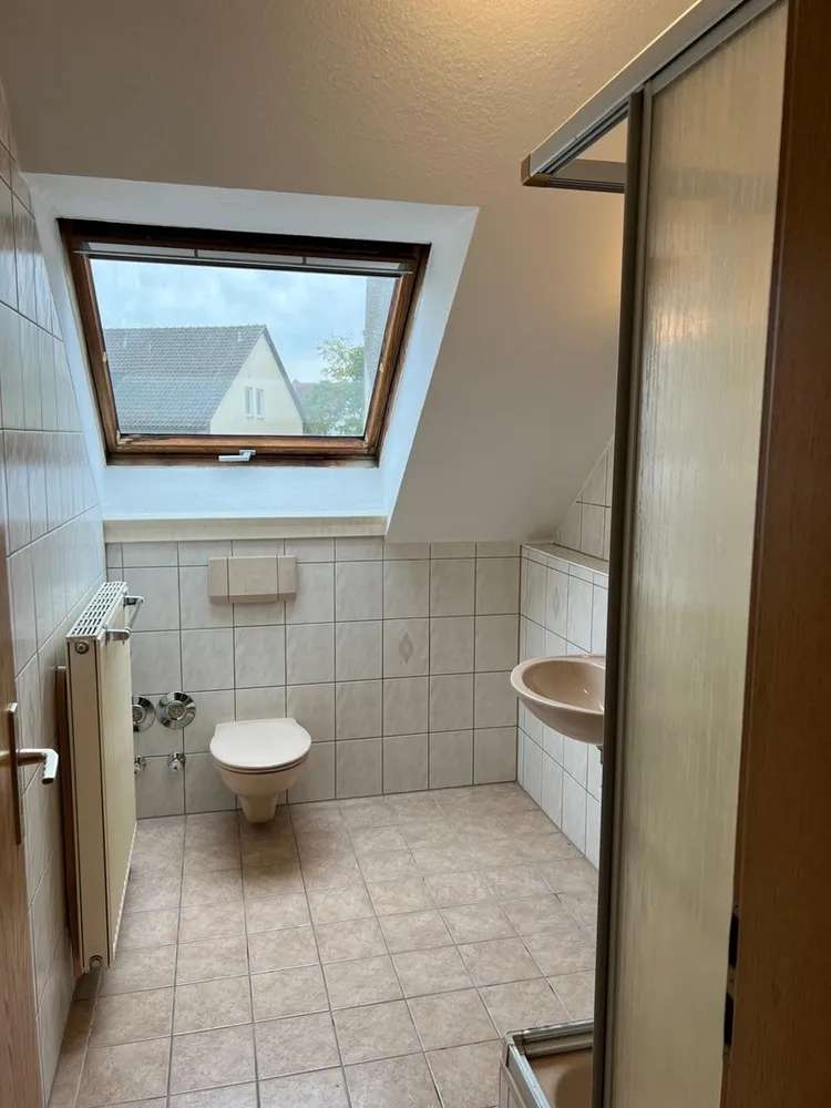 1 Zimmer Wohnung mit 28 m² in Erlangen – Bild 4