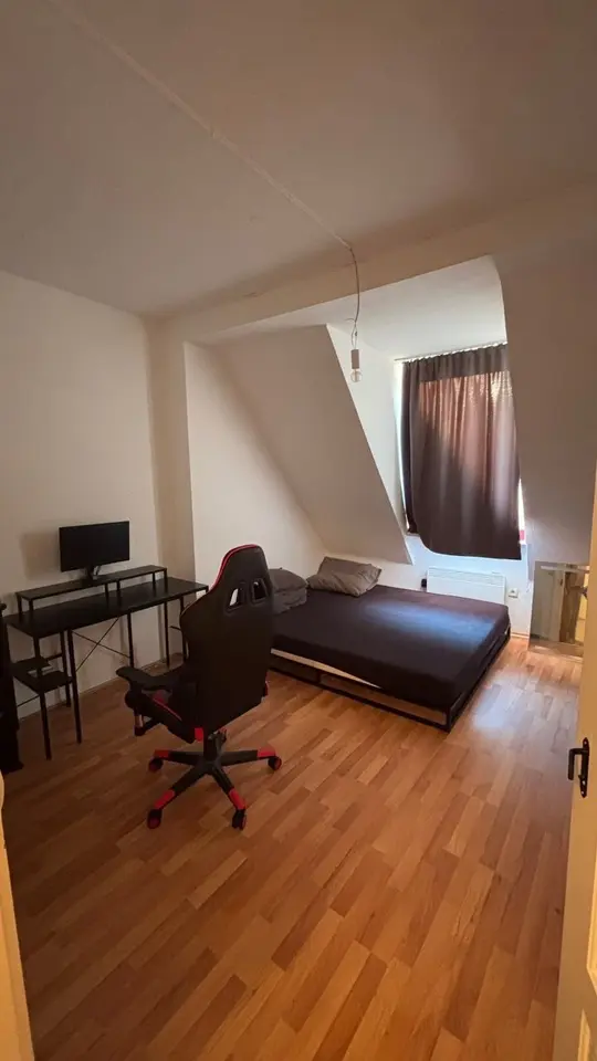 WG-Zimmer mit 79 m² in Amberg – Bild 2
