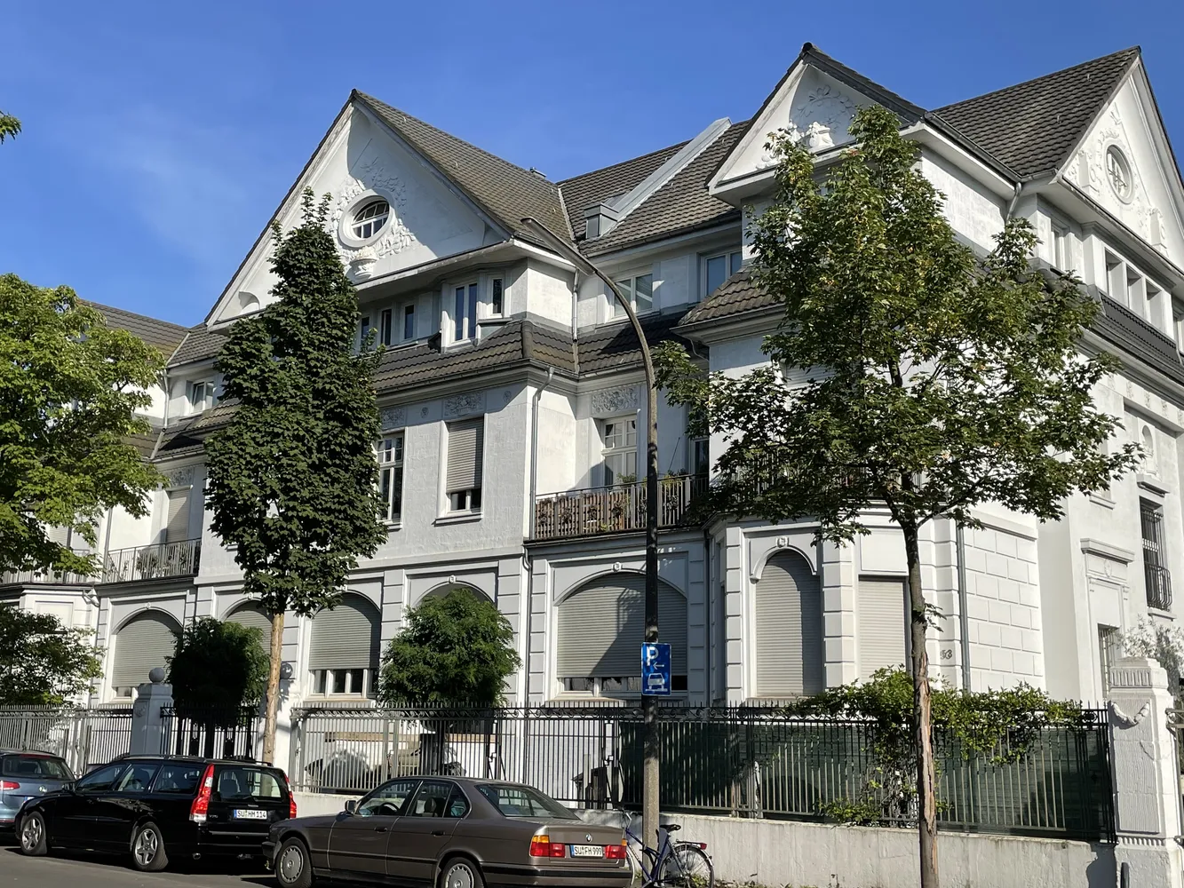 2 Zimmer Wohnung mit 67 m² in Bonn – Bild 1