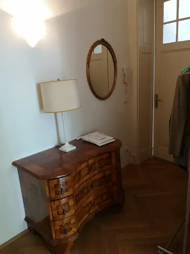 2 Zimmer Wohnung mit 67 m² in Bonn – Bild 2