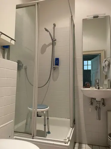 2 Zimmer Wohnung mit 67 m² in Bonn – Bild 8