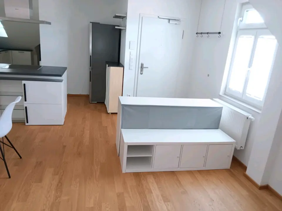 2 Zimmer Wohnung mit 44 m² in Erlangen – Bild 2