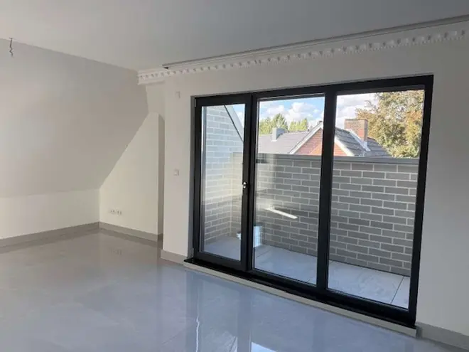 2 Zimmer Wohnung mit 62 m² in Lübeck – Bild 2
