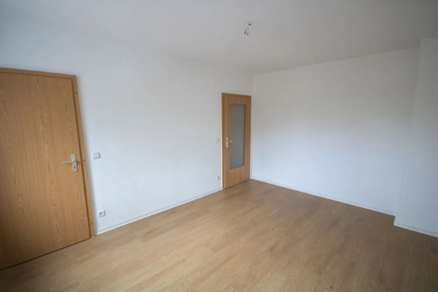 2 Zimmer Wohnung mit 40 m² in Halle (Saale) – Bild 4