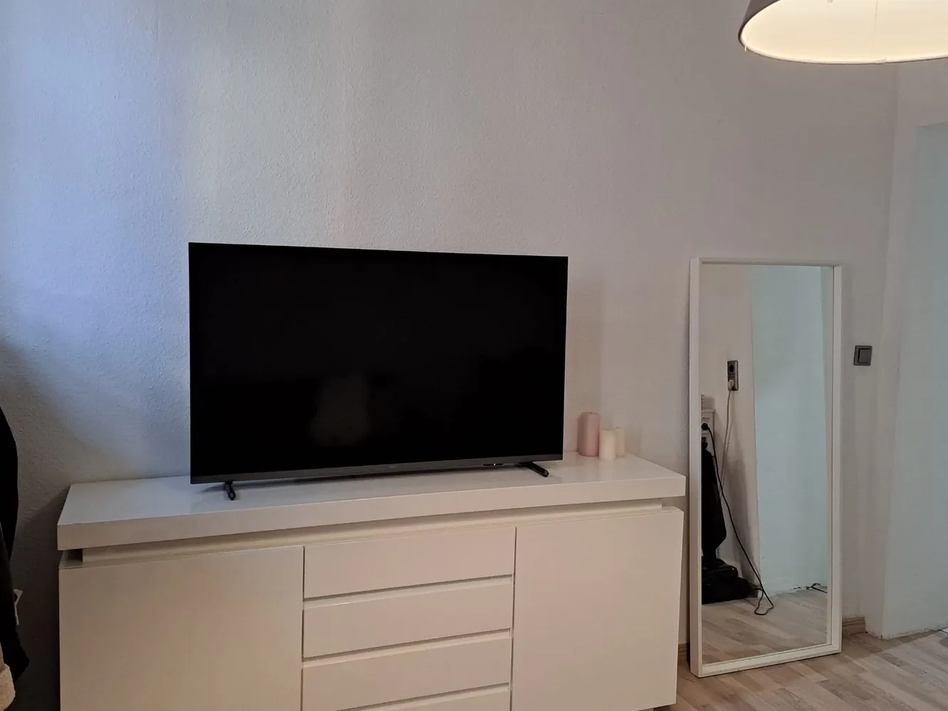 2 Zimmer Wohnung mit 37 m² in Wiesbaden – Bild 2