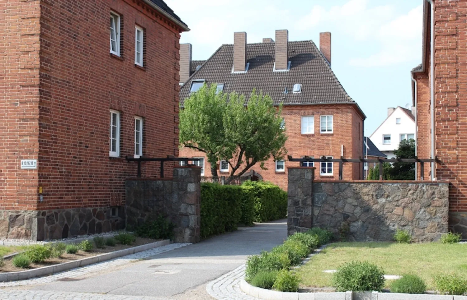 2 Zimmer Wohnung mit 35 m² in Lübeck – Bild 2