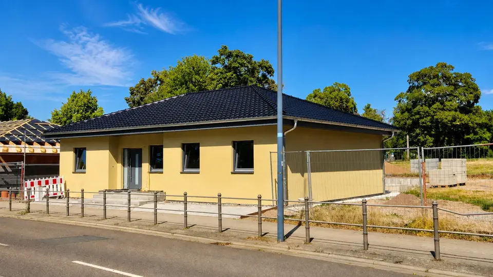 4 Zimmer Haus mit 130 m² in Aschersleben – Bild 1