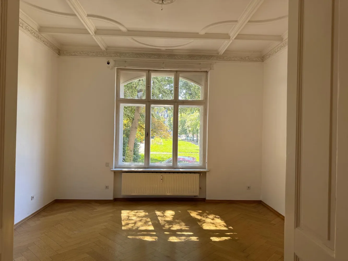 5 Zimmer Wohnung mit 174 m² in Zwickau – Bild 1