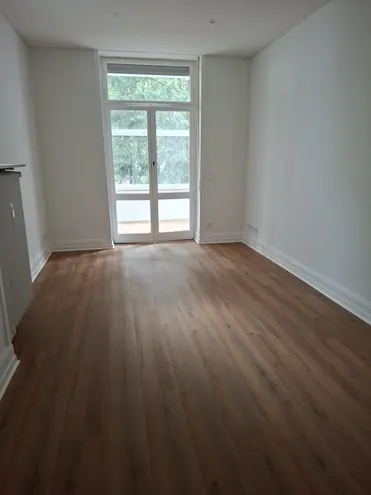 3 Zimmer Wohnung mit 100 m² in Frankfurt am Main – Bild 3