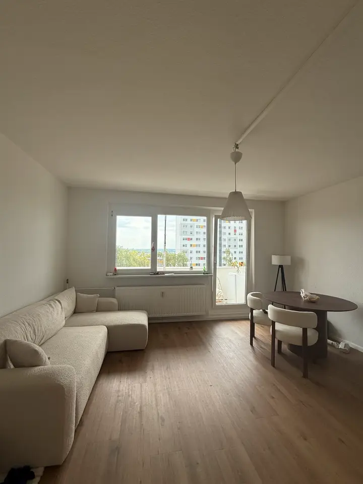 3 Zimmer Wohnung mit 57 m² in Neubrandenburg – Bild 1