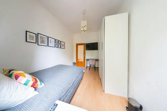 WG-Zimmer mit 14 m² in Frankfurt am Main – Bild 2