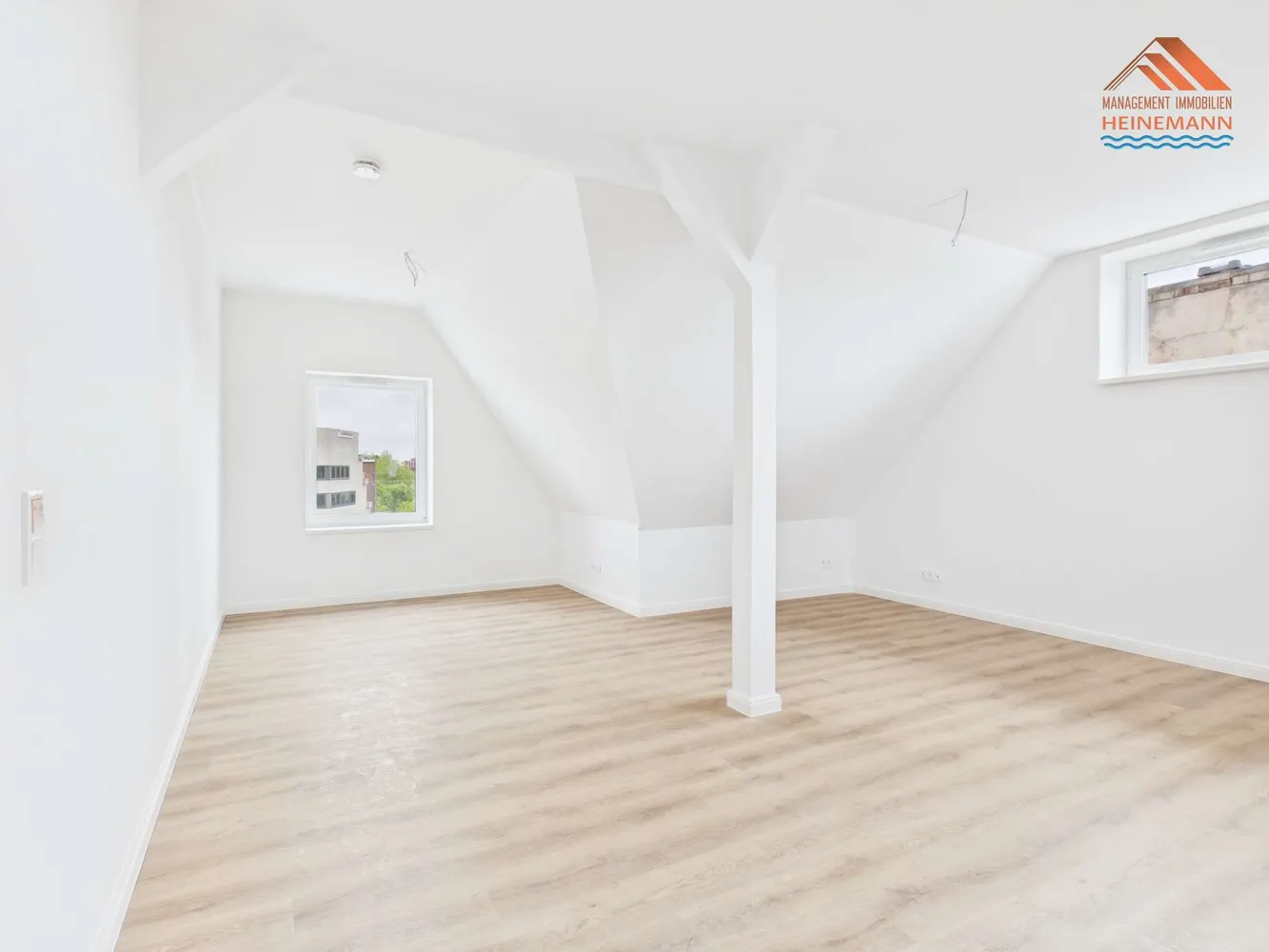 2 Zimmer Wohnung mit 76 m² in Cuxhaven – Bild 2