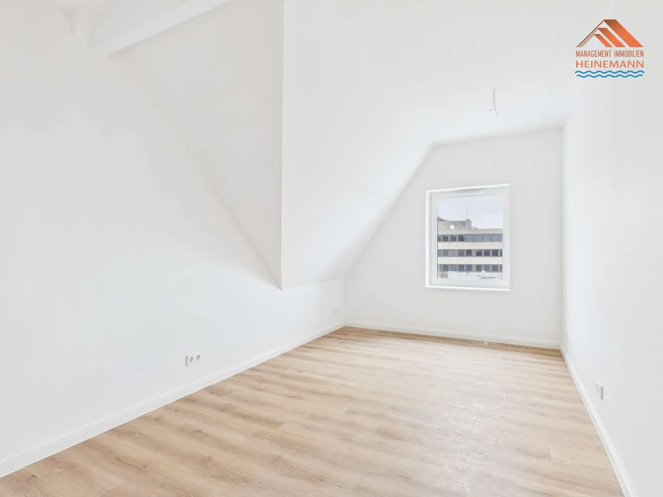 2 Zimmer Wohnung mit 76 m² in Cuxhaven – Bild 6