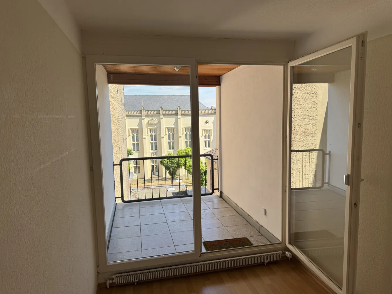 4 Zimmer Wohnung mit 123 m² in Koblenz – Bild 2
