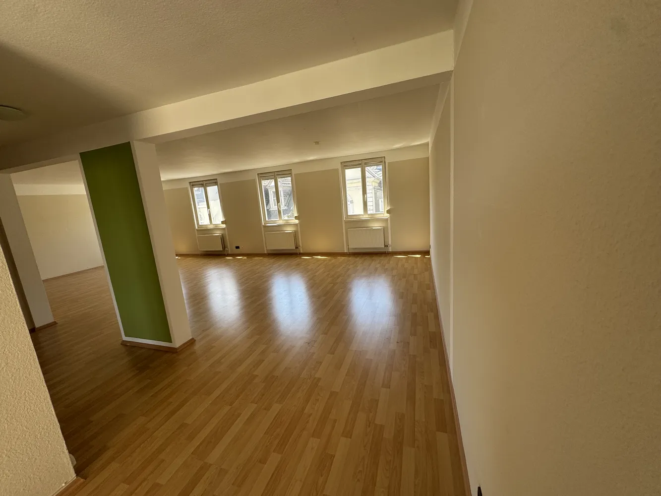 4 Zimmer Wohnung mit 123 m² in Koblenz – Bild 3
