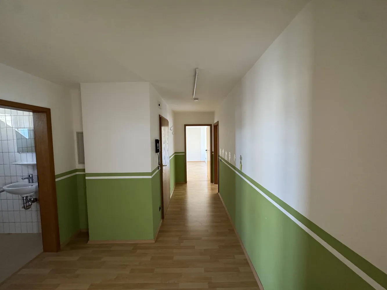 4 Zimmer Wohnung mit 123 m² in Koblenz – Bild 8