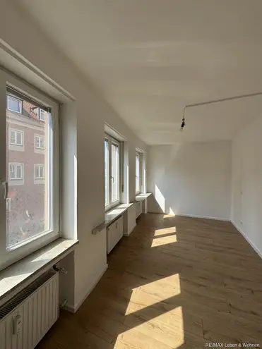 7 Zimmer Wohnung mit 145 m² in Augsburg – Bild 3