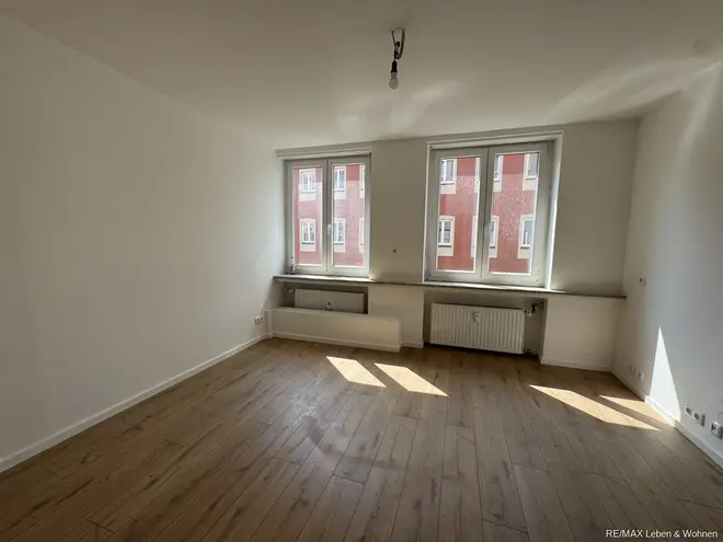 7 Zimmer Wohnung mit 145 m² in Augsburg – Bild 5