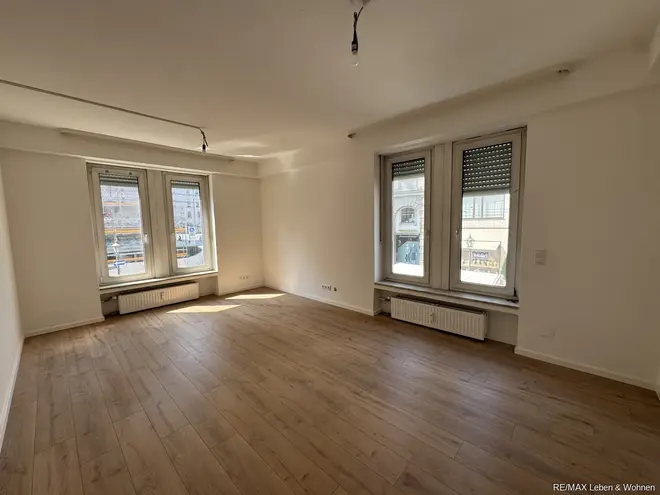 7 Zimmer Wohnung mit 145 m² in Augsburg – Bild 7