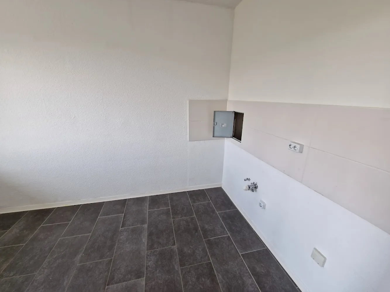 2 Zimmer Wohnung mit 57 m² in Brandenburg an der Havel – Bild 4
